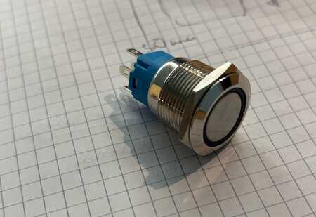 Taster mit 5V-LED, Schliesser und Öffner